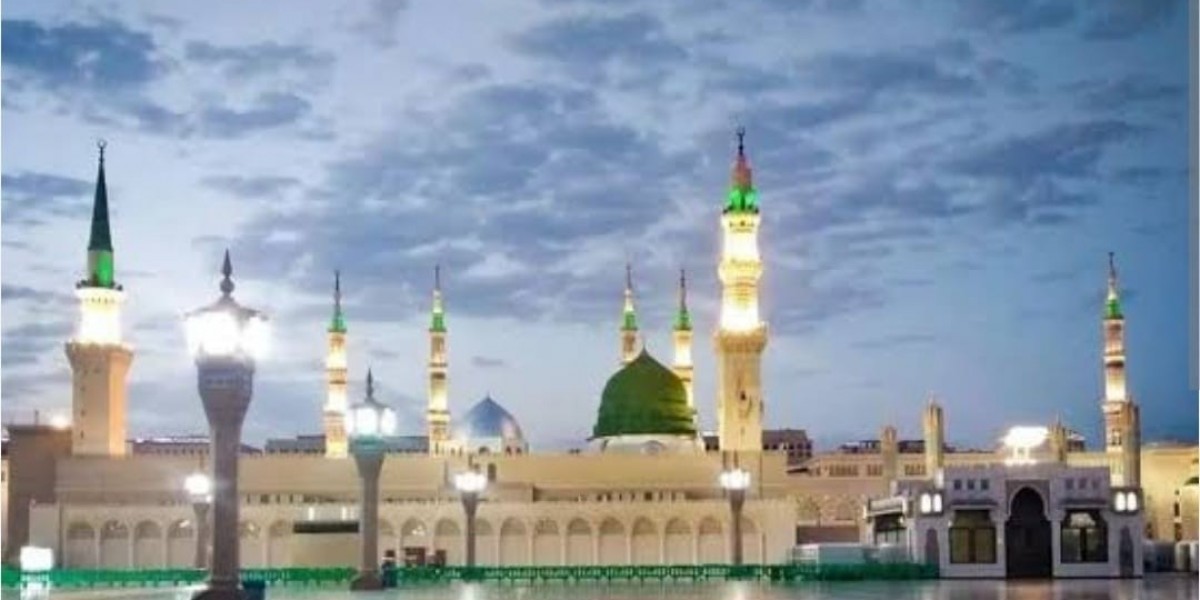 How to Make the Most of Your Ramadan Umrah Experience: Tips, Packages, and More